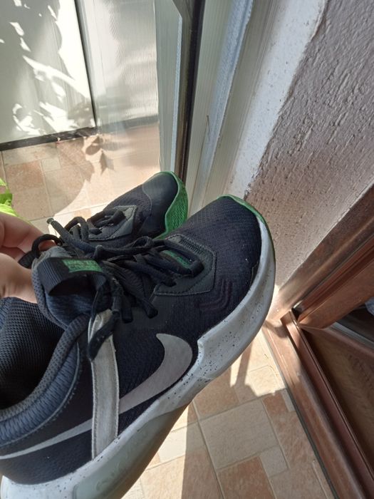 Papuci Nike basketball