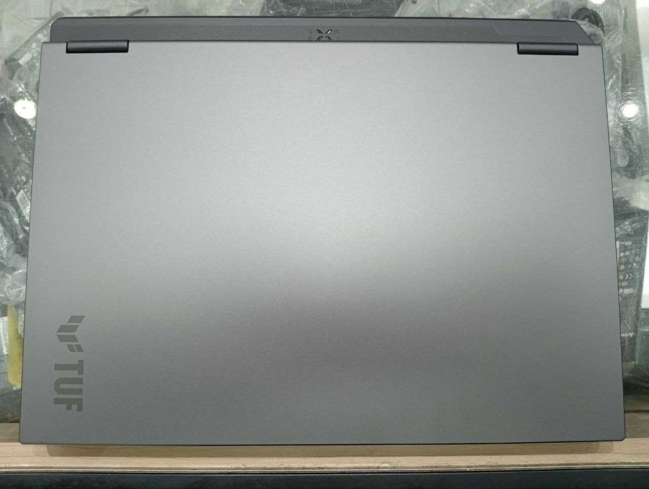 ASUS TUF A16 16" 165Hz AMD R7 260 16GB DDR5 512GB SSD RTX 5060 8GB