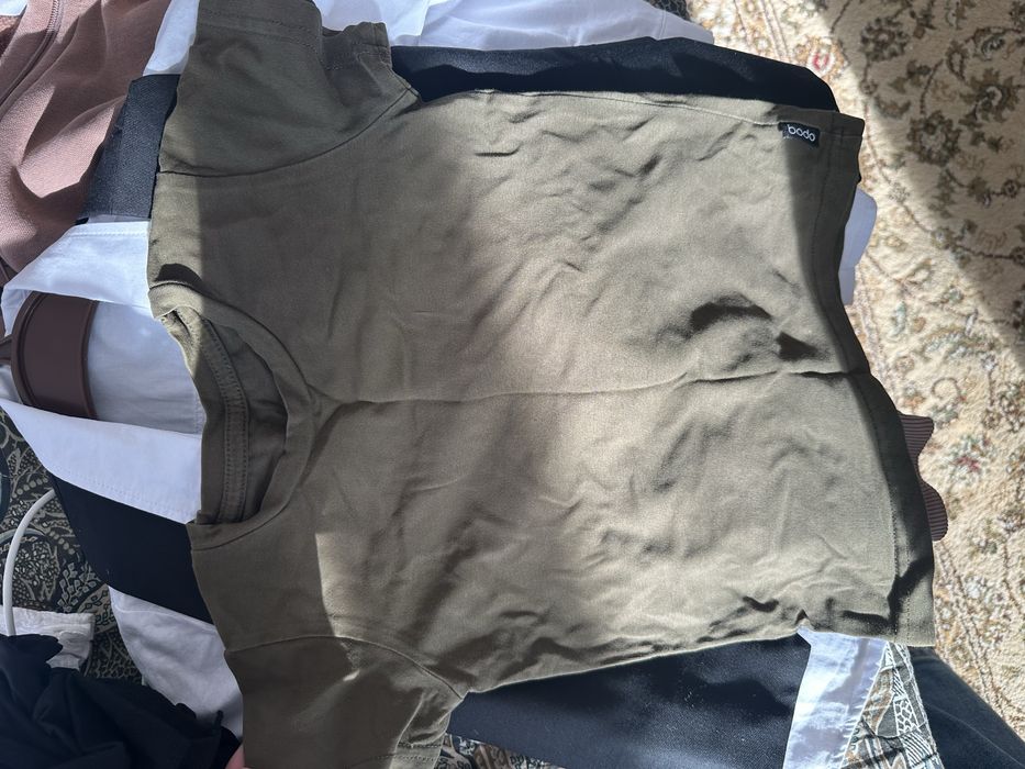 Продам детские вещи