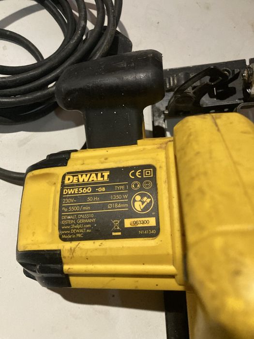 Fierastrau circular Dewalt DWE 560 1350w