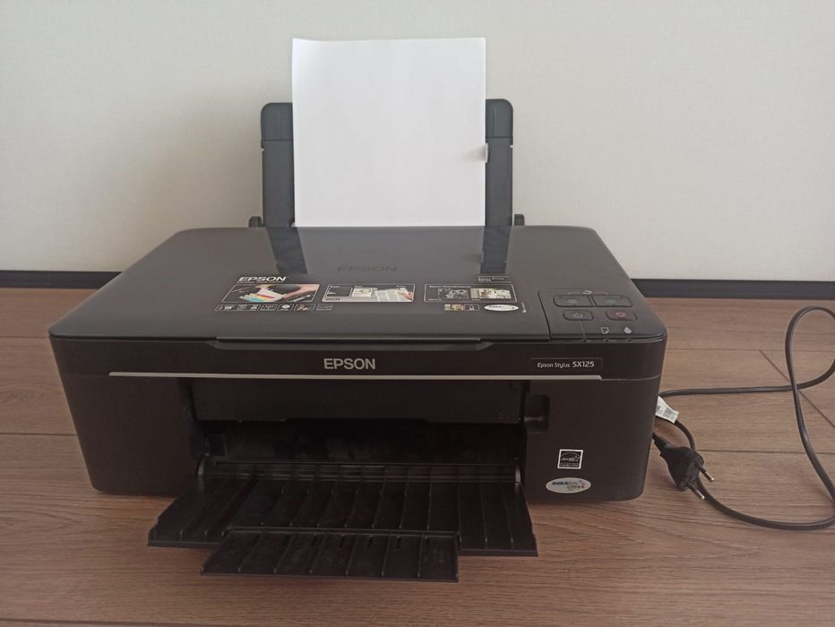 МФУ Epson Stylus SX125 (3 в 1)