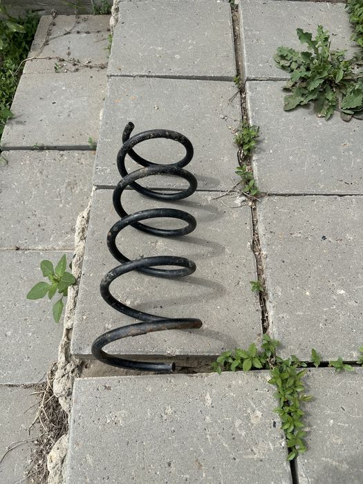 Продам пружину от Рено Дастер