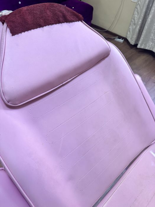 Кушетка для мастера эпиляции