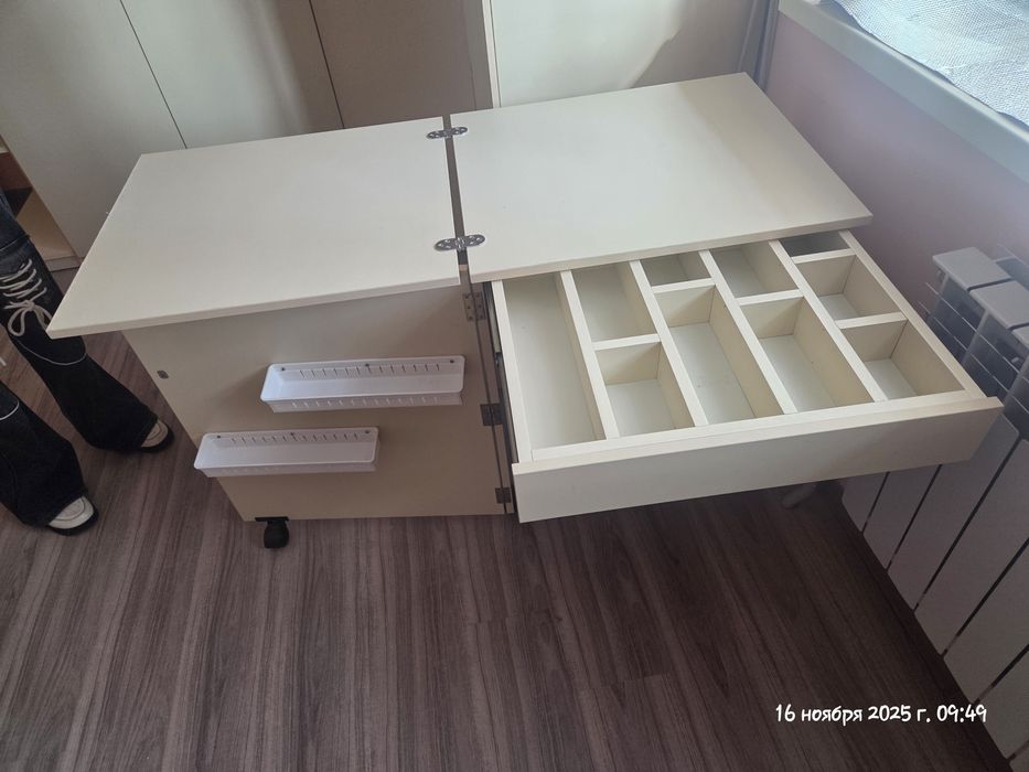 Шкаф для швейной машины