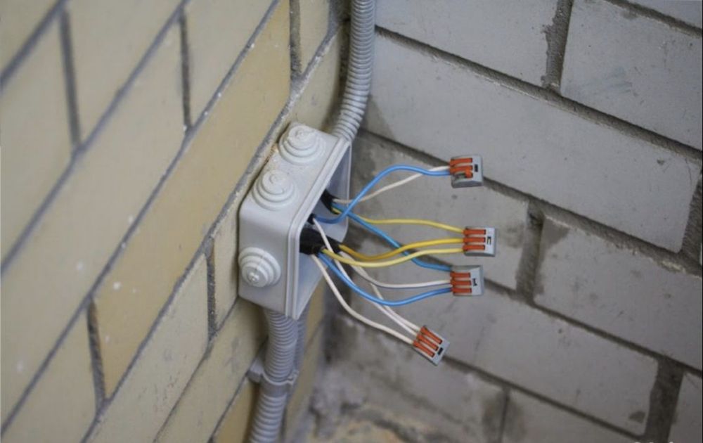 Услуги электрика не дорого в Астане