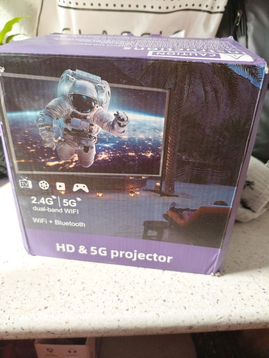 Продам проектор в хорошем состоянии