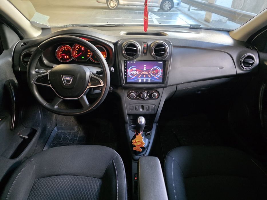 Închiriez logan BOLT-UBER