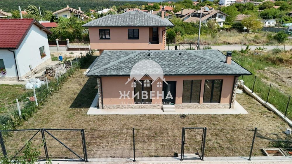 Къща в Варна, област-с.Яребична площ 80 кв.м