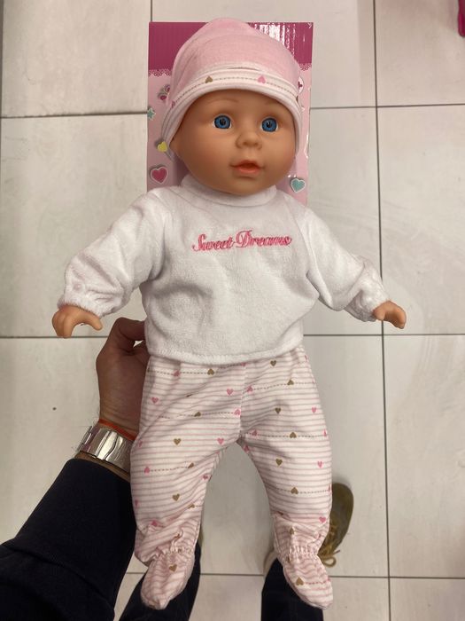 Кукла бебе с меко тяло - бяла, синя и розова