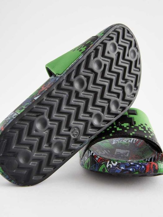 Next Minecraft чехли номер 38