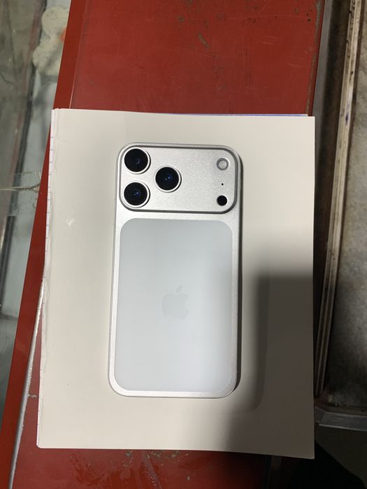 Iphone 11  17 korpus