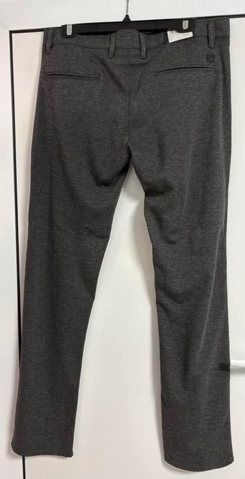 Спортен панталон Hugo Boss