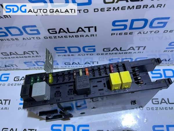 Panou Tablou Sigurante Relee SAM Mercedes W203 C Class 2000 - 2007 Cod 2095450101 [M9389]
