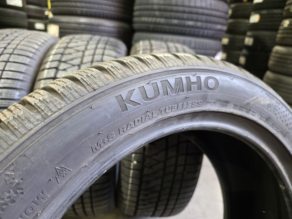 235/50/19 KUMHO 4бр