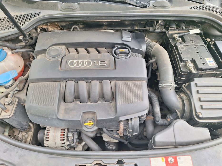 Dezmembrari Audi A3 coupe 1.6 benzina an 2004