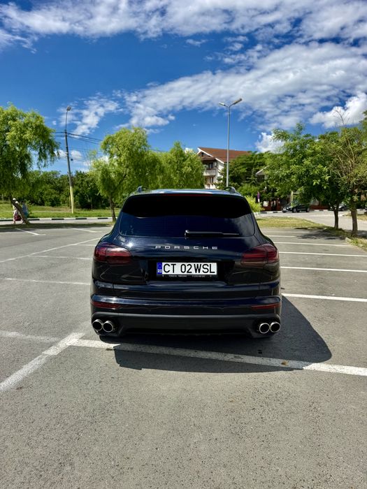 PORSCHE Cayenne 2017 — imagine 3