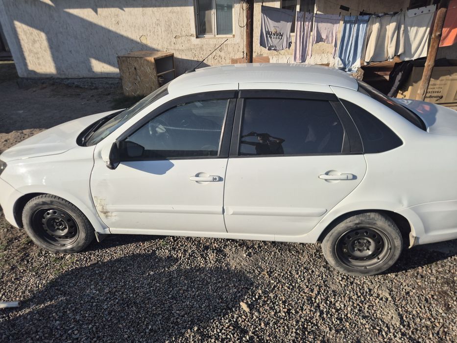 Продам машину granta fl