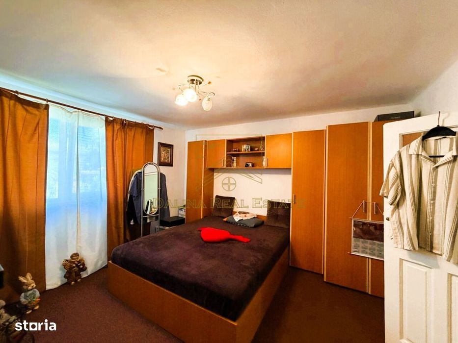 Vanzare Casa Individuala pe Parter, Curte 640 mp