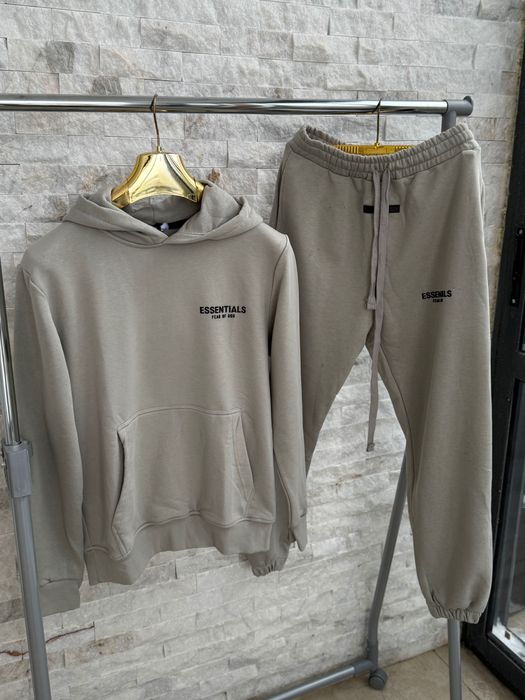 Trening Essentials Light Beige