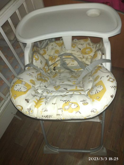 Стульчик для кормления