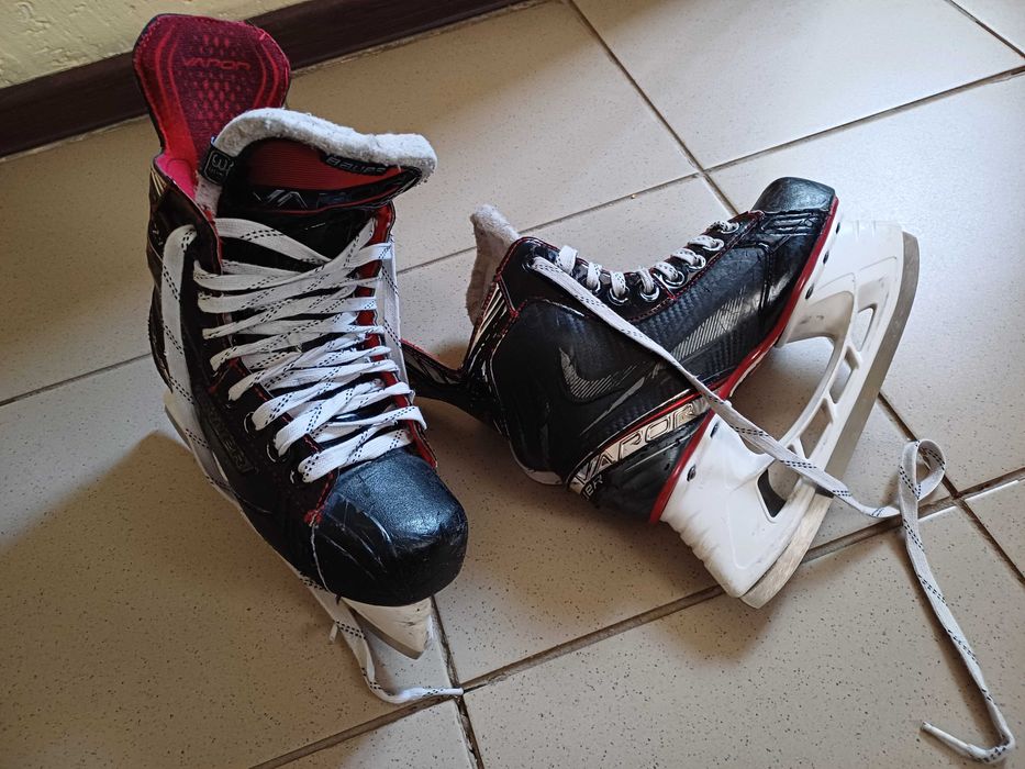 Коньки хоккейные BAUER VAPOR 2.7
