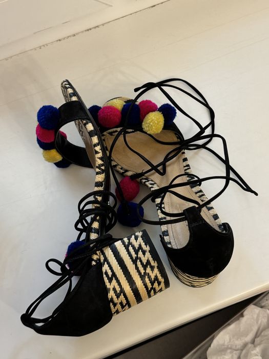 Босоножки Shutz кожа 39 размер