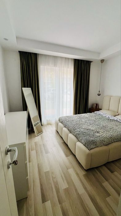 Cosmopolis parter, 2 camere, studio de inchiriat