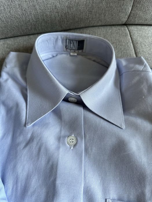 Дамски ризи с къс ръкав