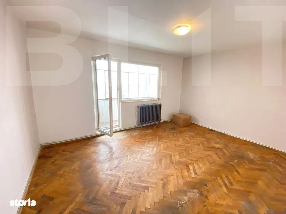 Apartament de vanzare - 3 camere – zona centrala, Strada Nicolae Bal