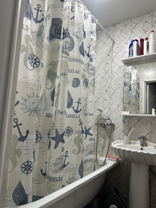 Продам 2-ком квартиру