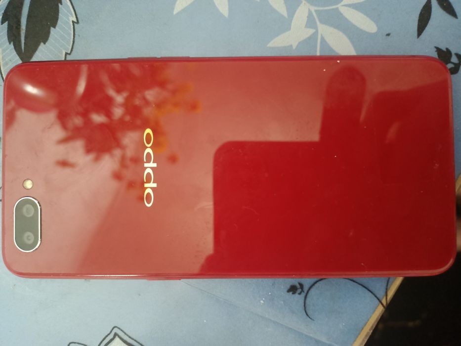 Телефон орро )))
