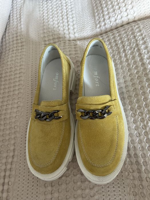 Продаю новые лоферы