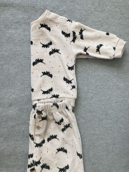 Compleu unisex, marimea 68, 3-6 luni, Hema Olanda, ca nou