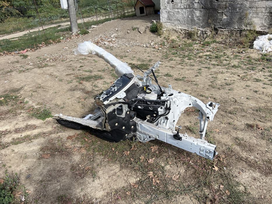 Bmw G20 G21 предна лява четвъртина