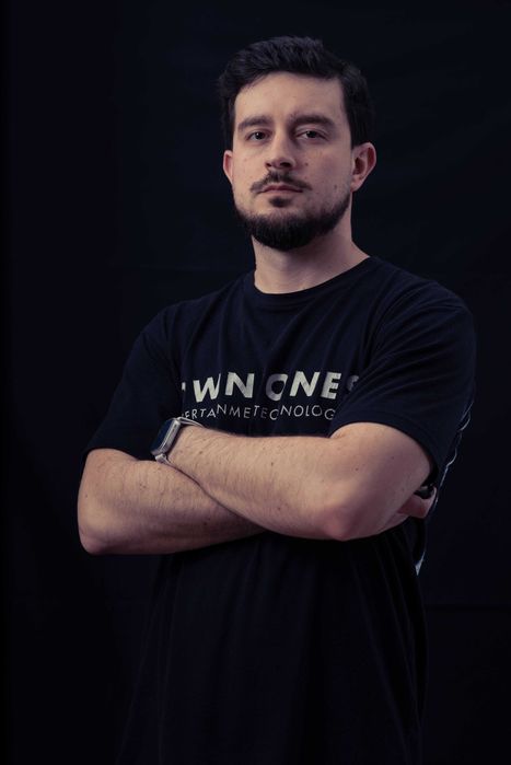 Fotograf #produs #portret #macro #food #sedintafoto #family #concert