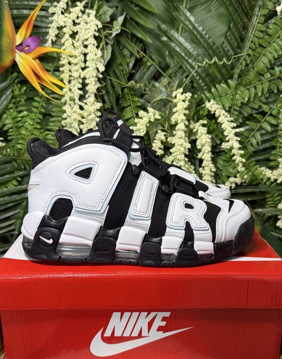 Nike Air More Uptempo Black White