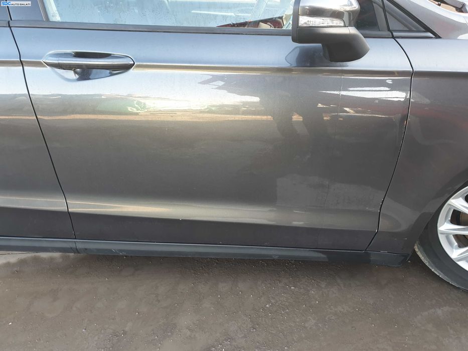 Usa Usi Portiera Portiere Dreapta Fata Dezechipata cu Defect Ford Mondeo Mk 5 2014 - 2021 Culoare ND [Q0871]