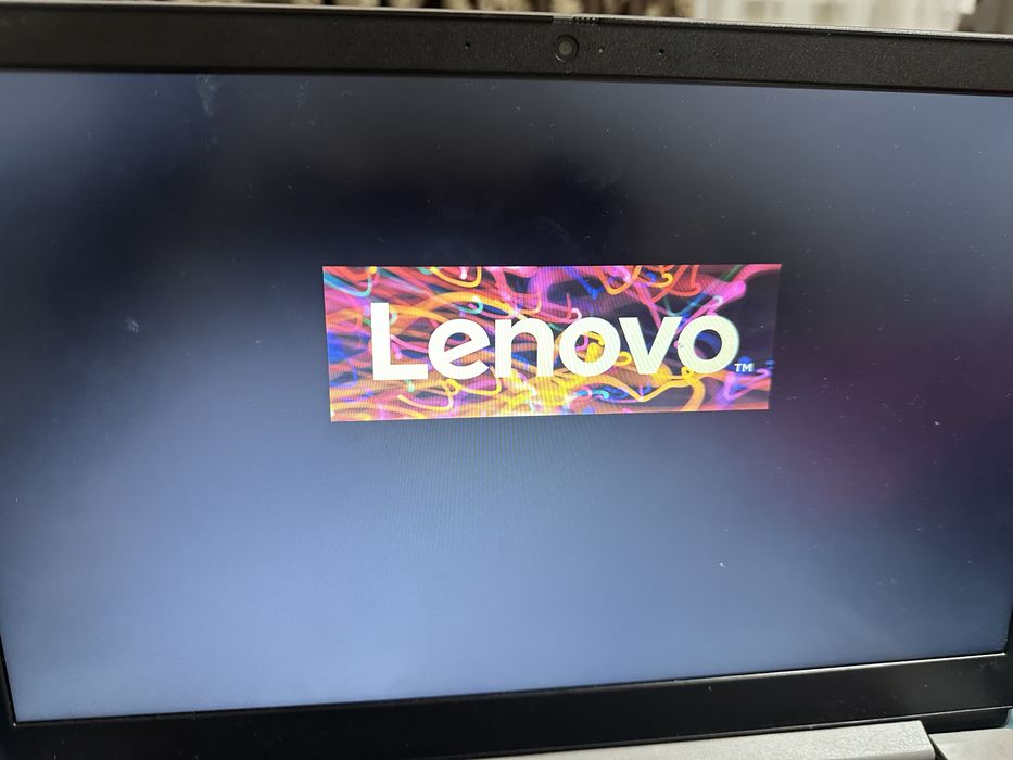 Ноутбук Lenovo Intel core i5-10210U