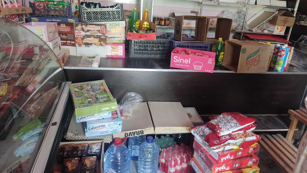 Oziq ovqat dukon uchun. Stelaj