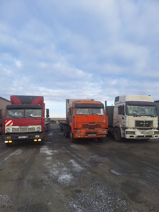 Длинномер шаланда тягач длиномер