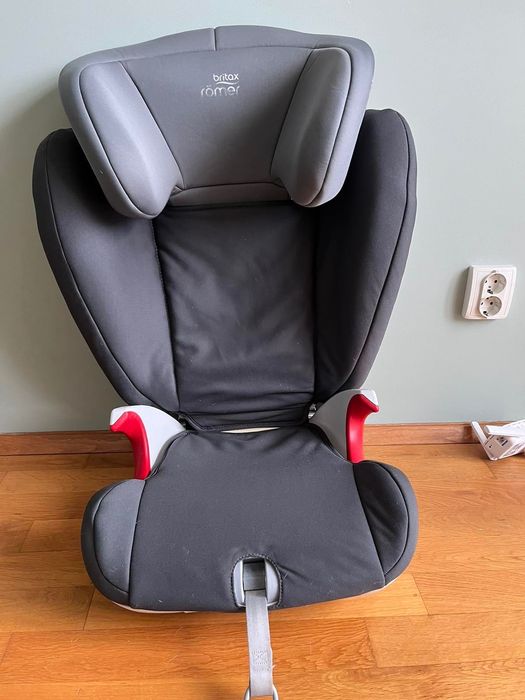 Britax Romer Kidfix SL Isofix столче за кола