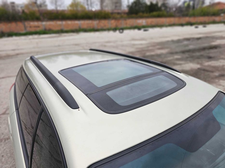 КАПАРИРАН . Subaru outback 2.5 benzin\gas automatic