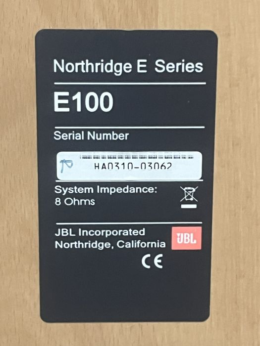 Boxe Jbl E100  250W 8 Ohmi