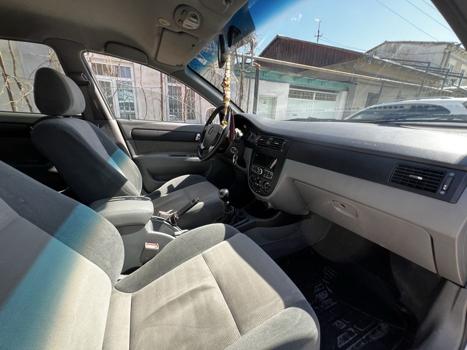 Chevrolet gentra sotiladi 2023 m/t style