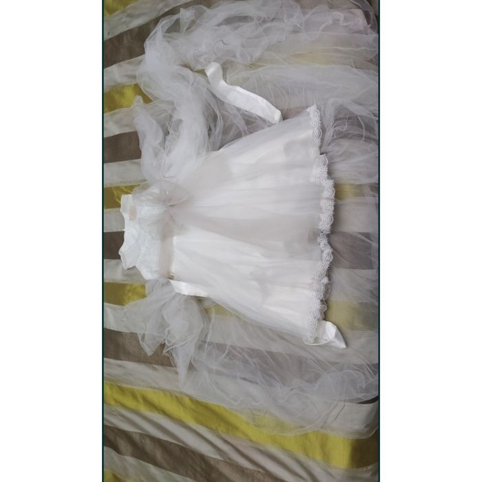 Платье со шлейфом на 7-10 лет