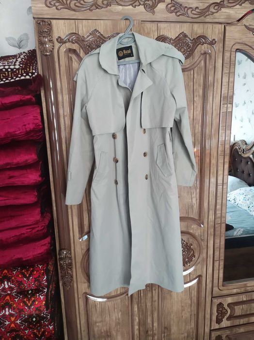 Ветровка для женщин