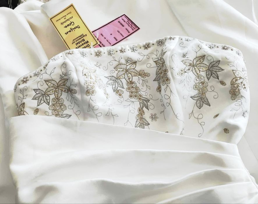 Булчинска рокля Dream Weavers Bridal