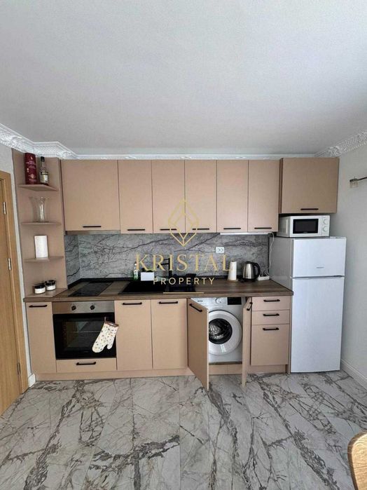 Продава се Двустаен апартамент в к.к. Слънчев бряг - 85 кв.м за 720 €/кв.м - Снимка #4