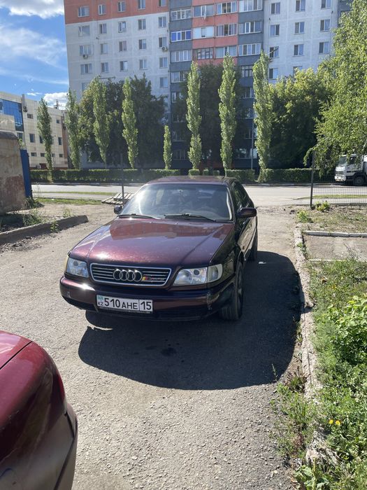Продам надежный Ауди А6 С4