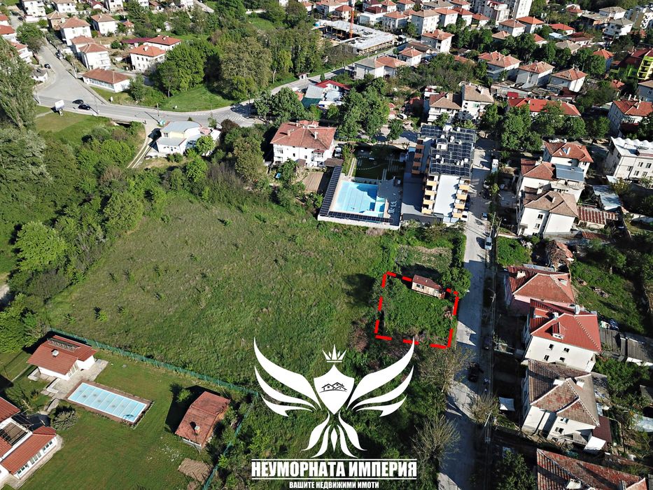 Продавам парцел 236кв.м. в гр.Хисаря, обл.Пловдив статут УПИ